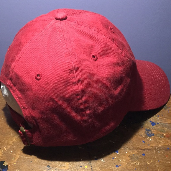 Truly Hard Seltzer maroon hat 6 full panel adjustable back strap cap - Picture 5 of 10